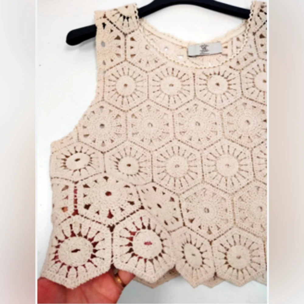Sedna Jeans Crochet Crop Top - Picture 1 of 3